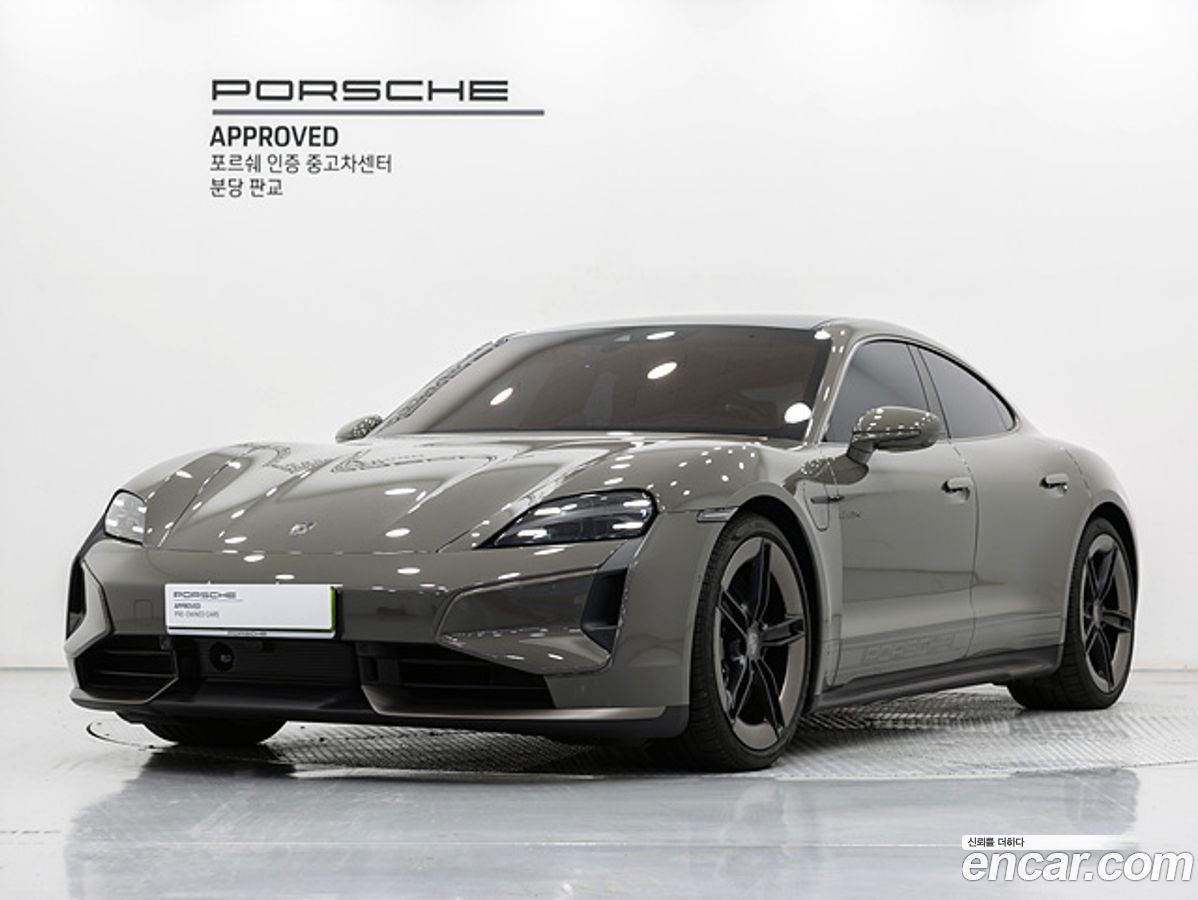 Porsche Taycan