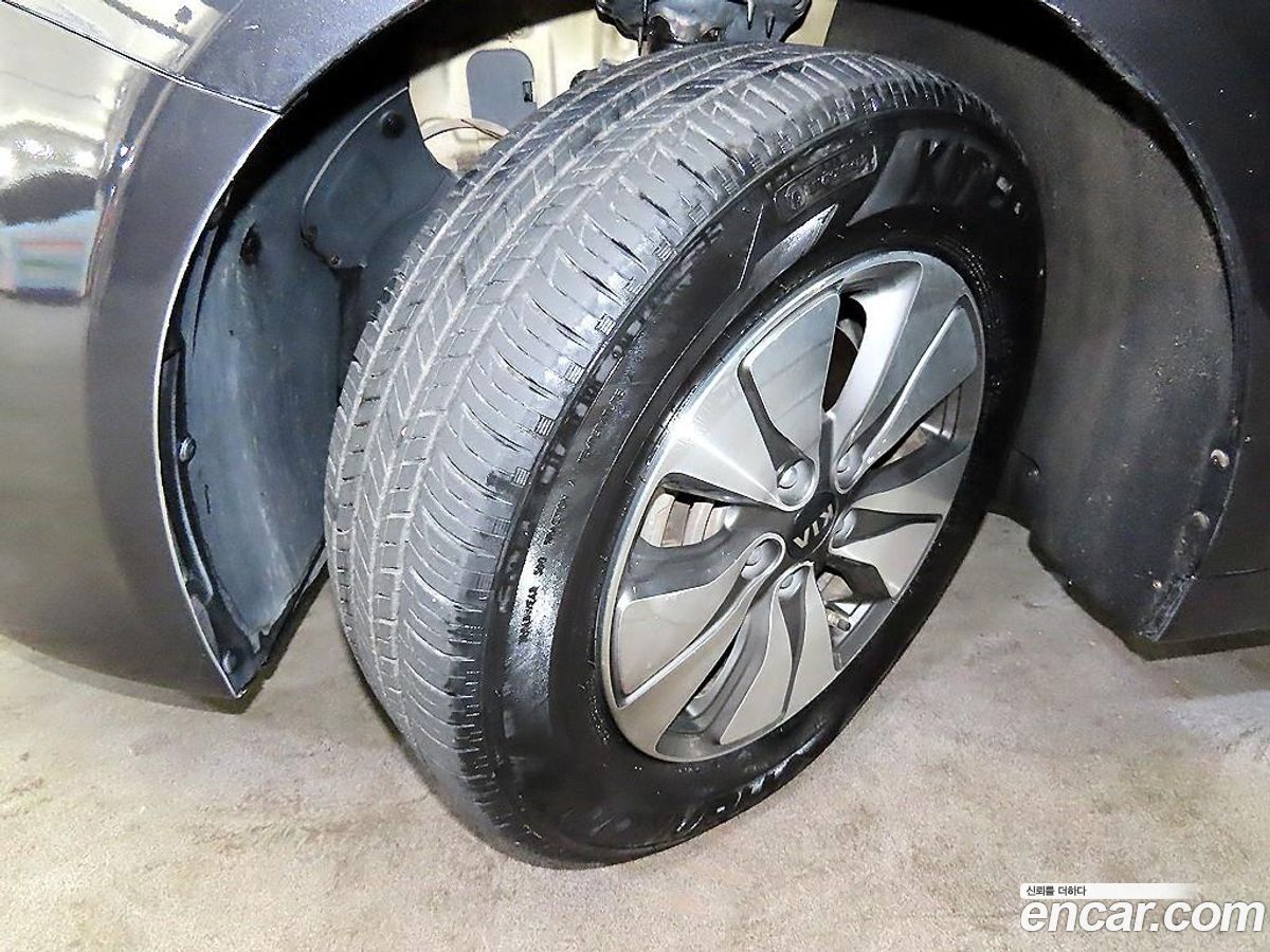 Kia K5 Mk2