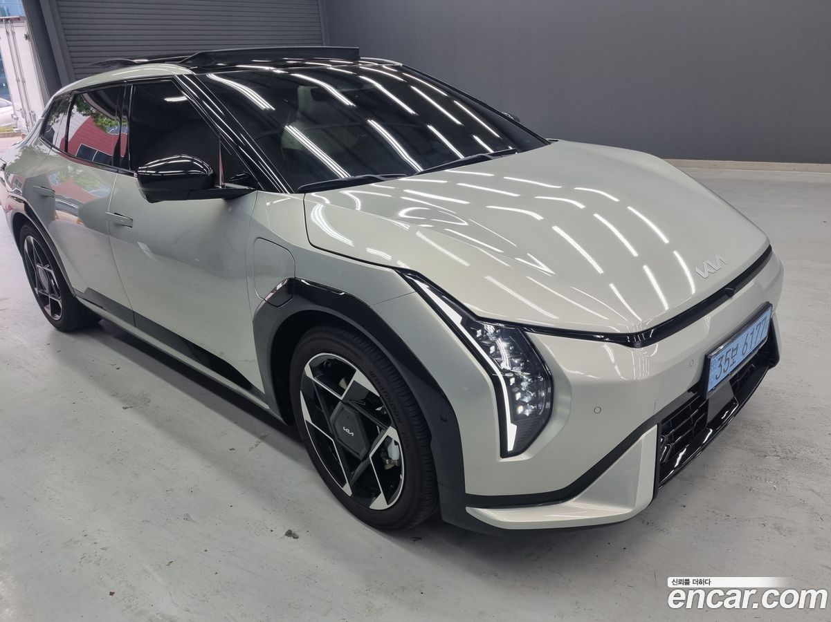 Kia EV4