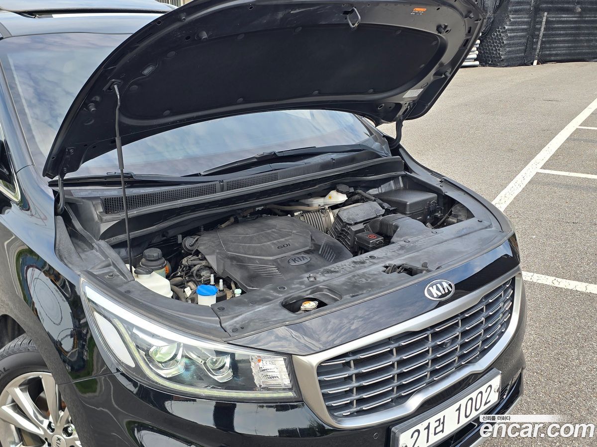 Kia Canival