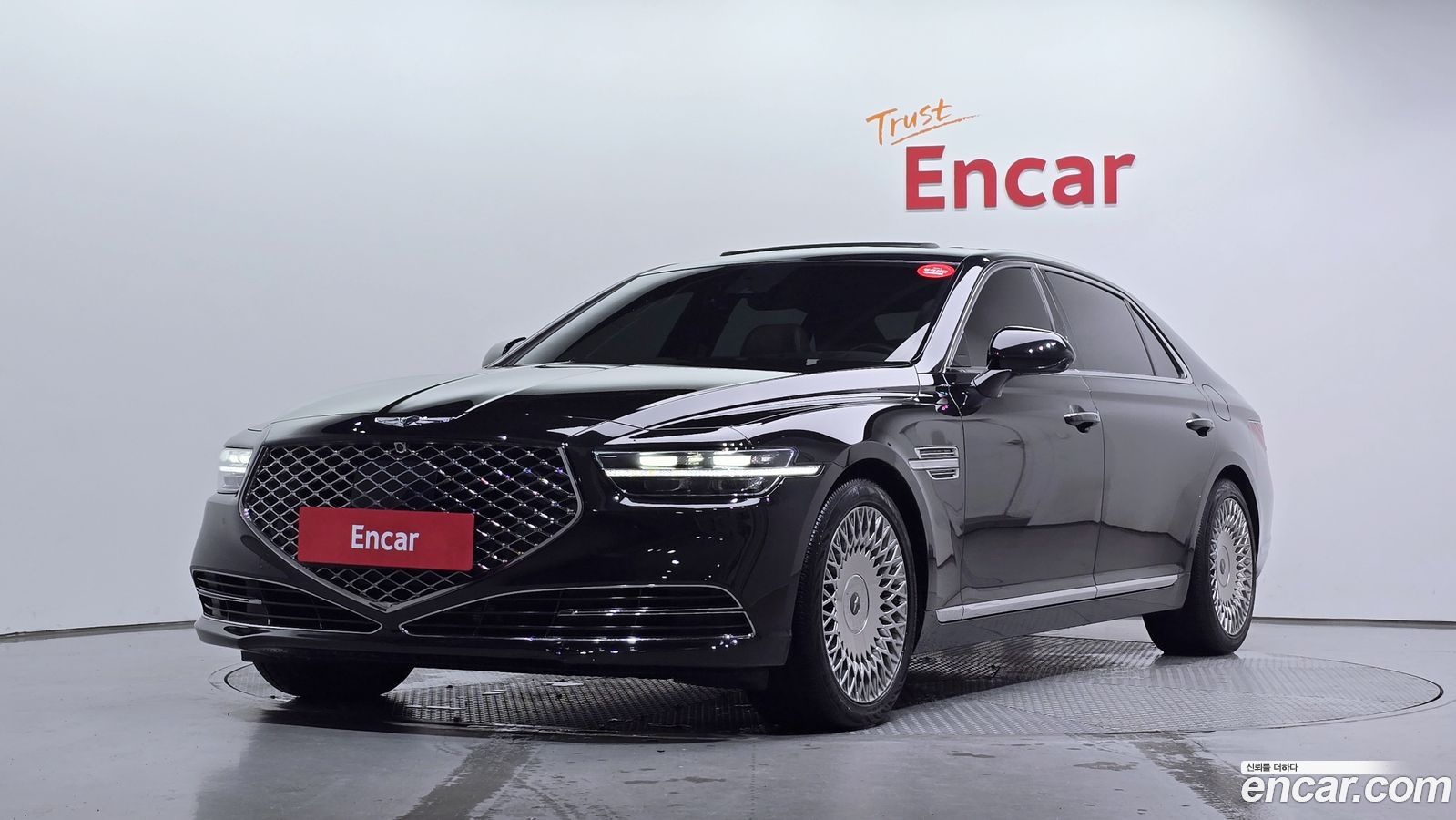 Genesis G90