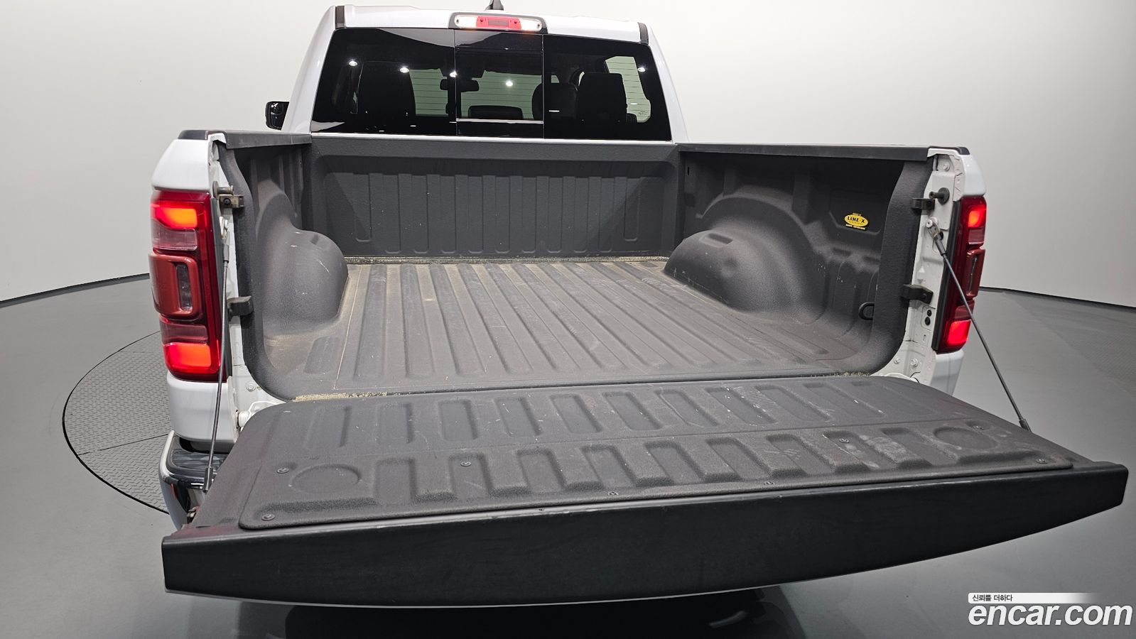 Dodge Ram Pick Up
