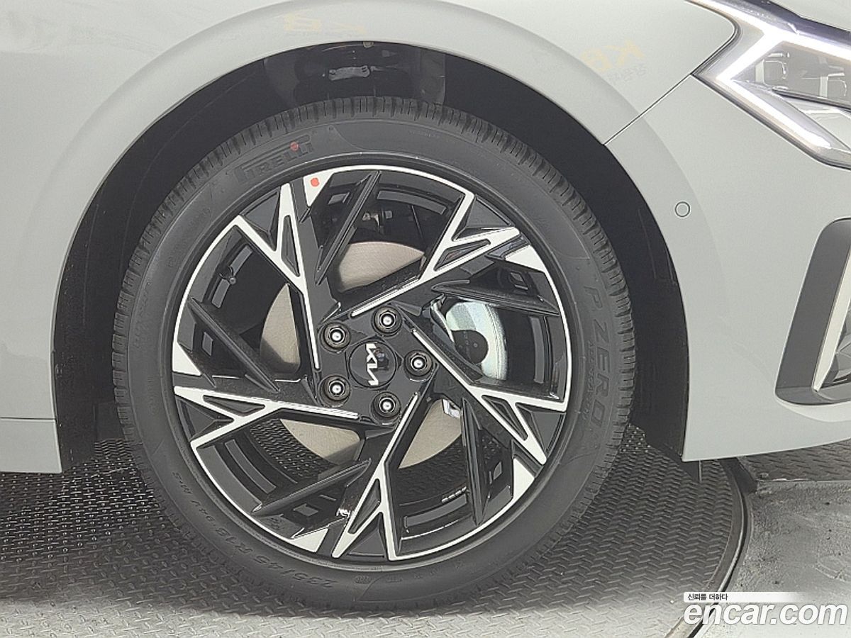 Kia K5 Mk3