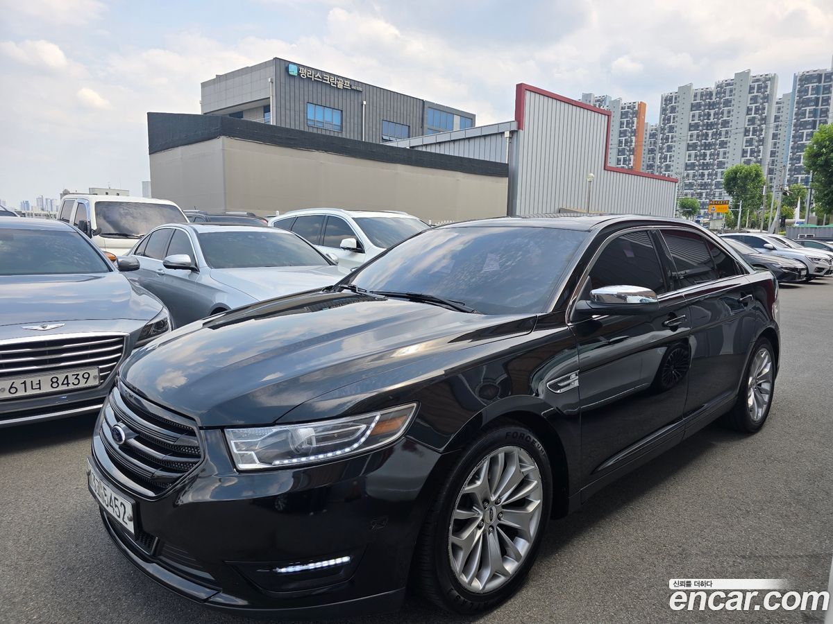 Ford Taurus
