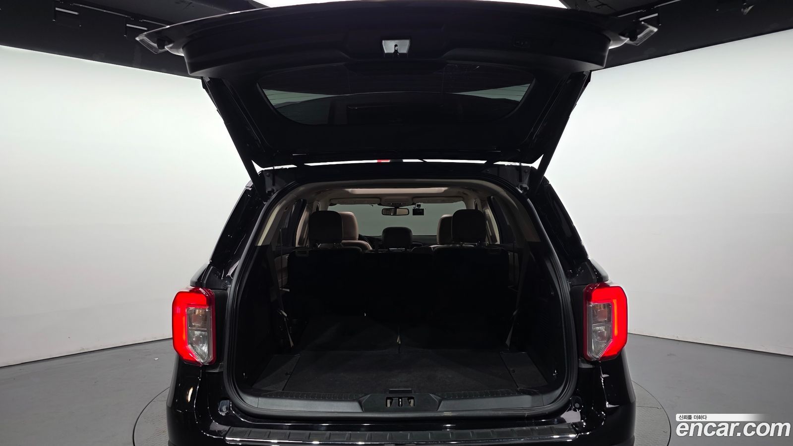 Ford Explorer Mk6