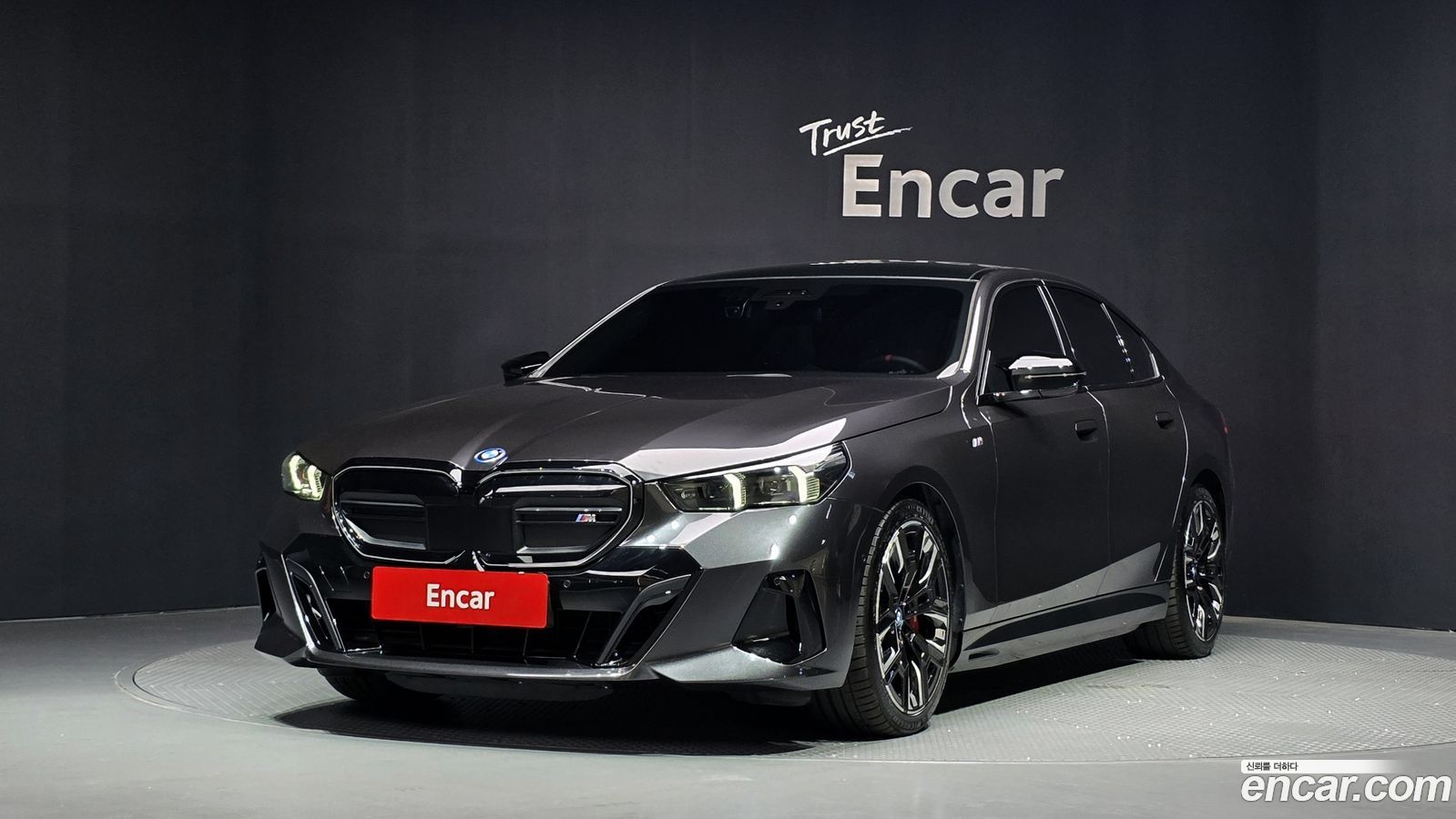 BMW i5