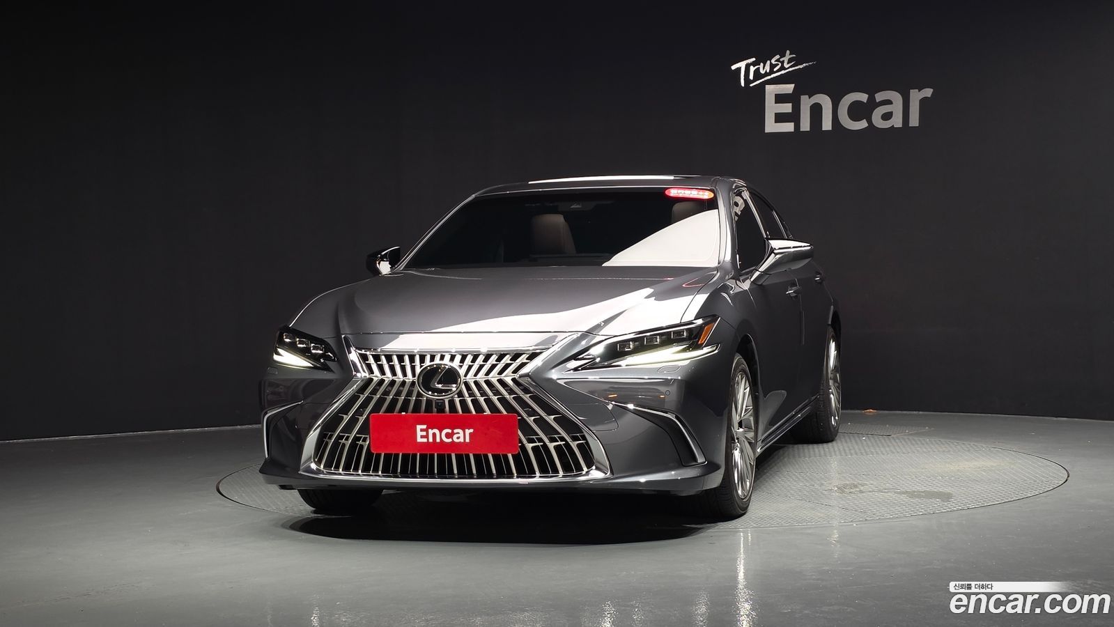 Lexus ES Mk7
