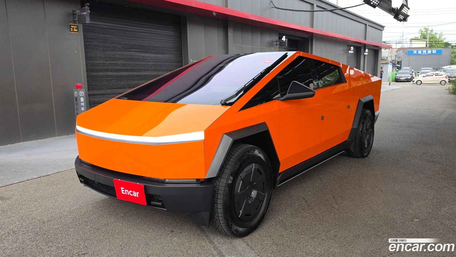 Tesla Cybertruck