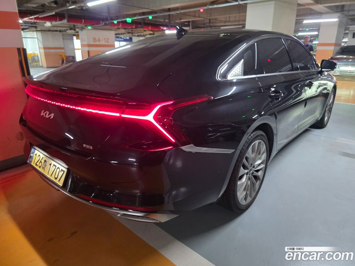 Kia K8