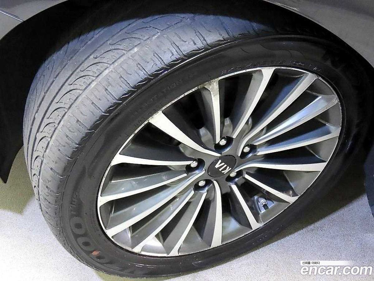 Kia K7