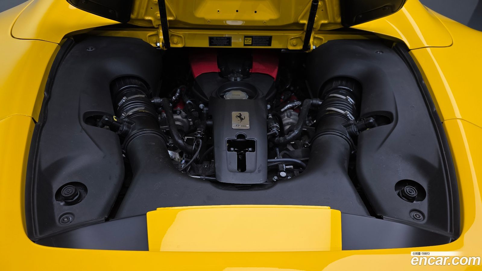 Ferrari F8 Spider