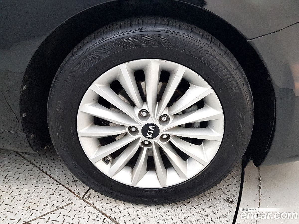 Kia K7