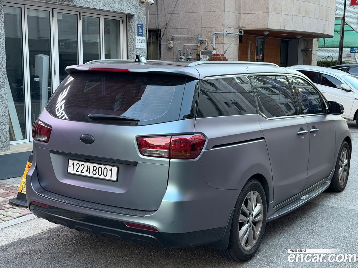 Kia Canival