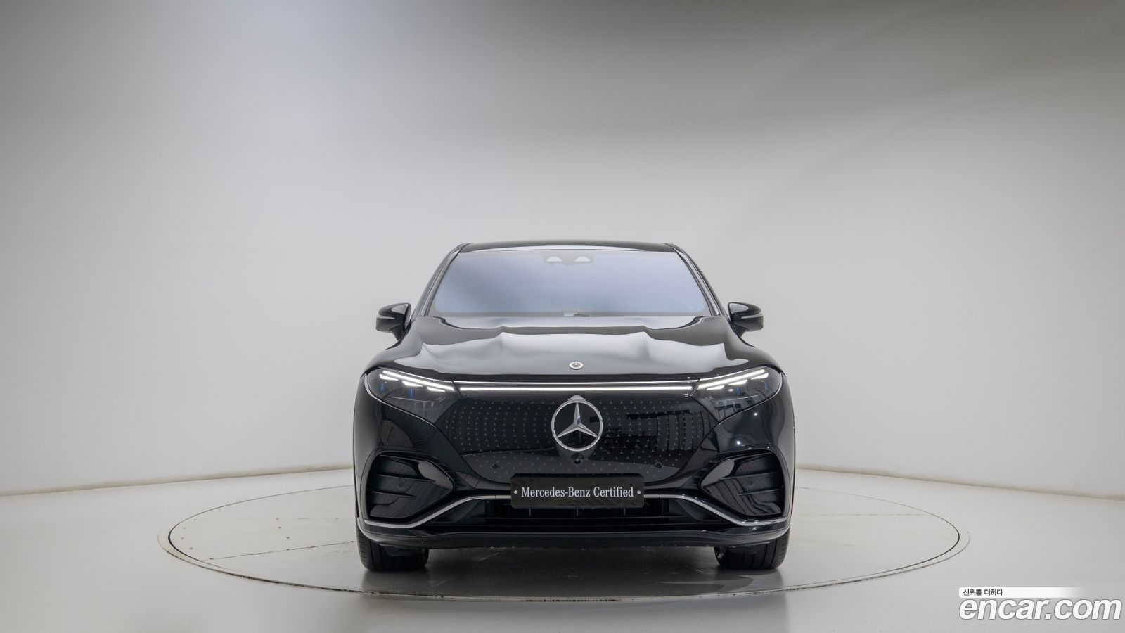 Mercedes-Benz EQS