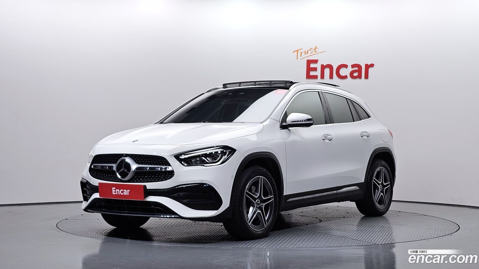 Mercedes-Benz GLA-Class