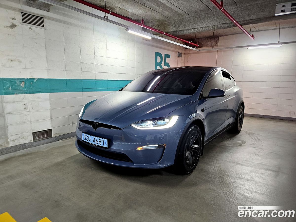 Tesla Model X