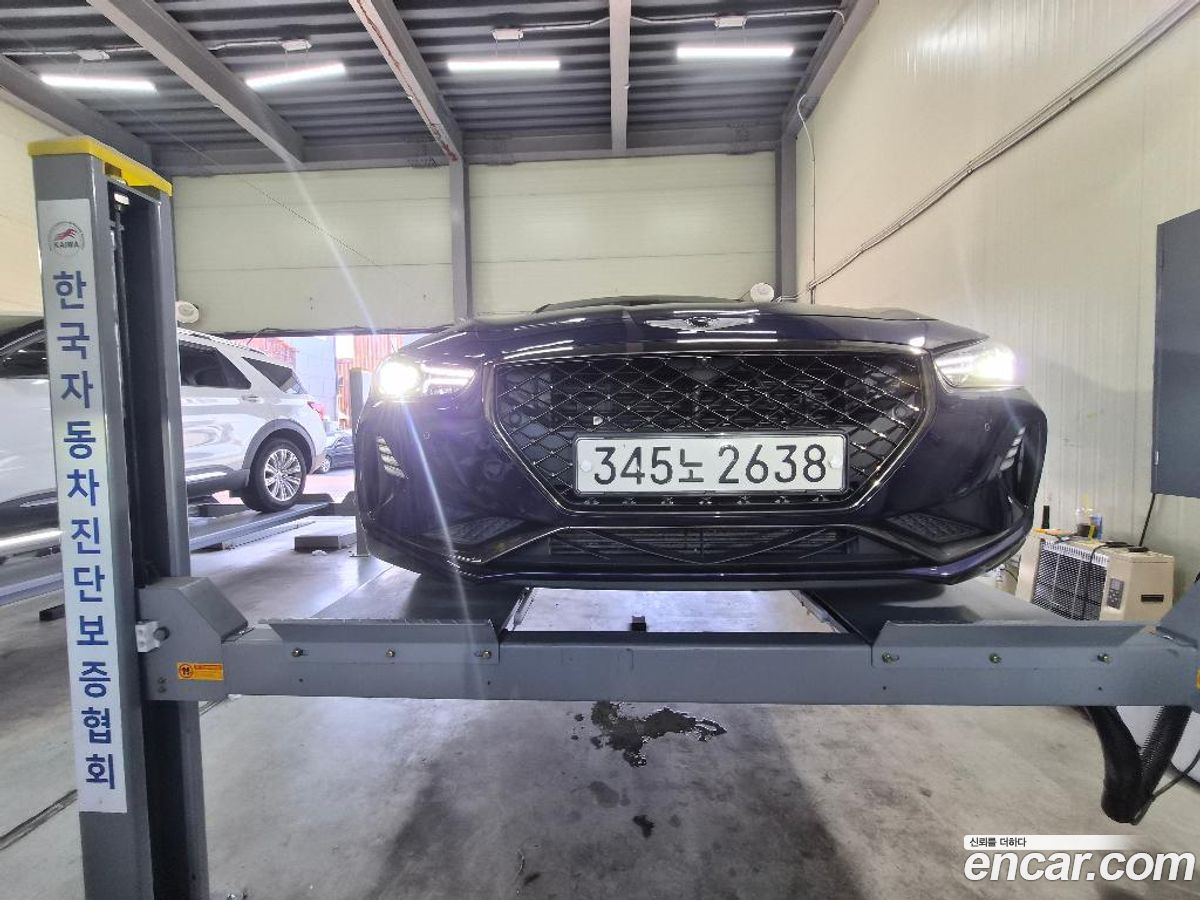 Genesis G70