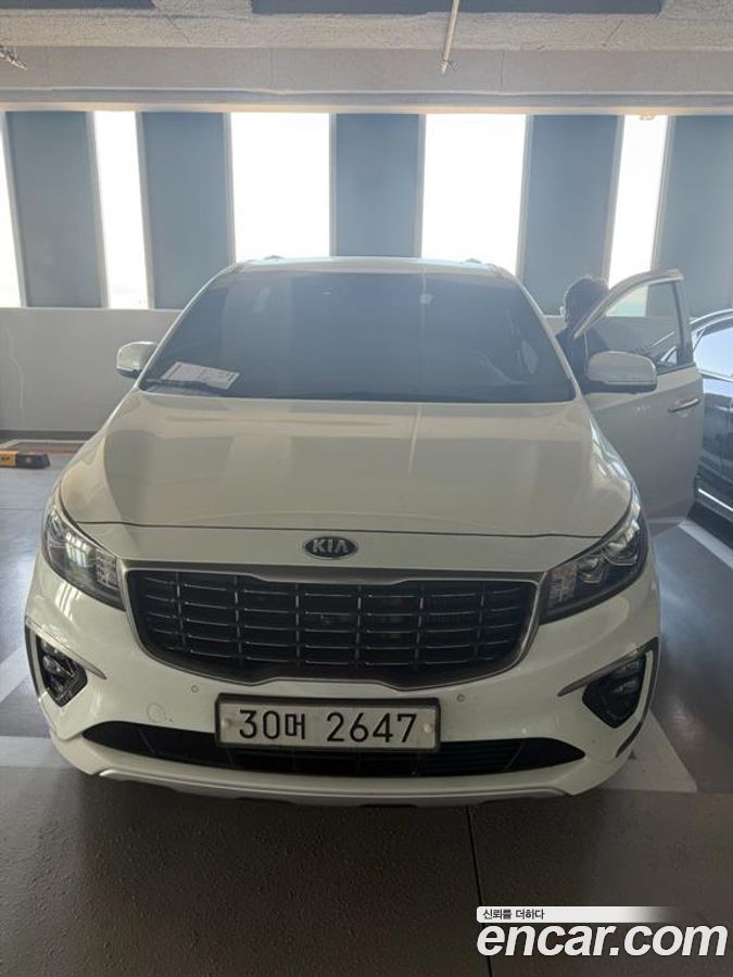Kia Canival