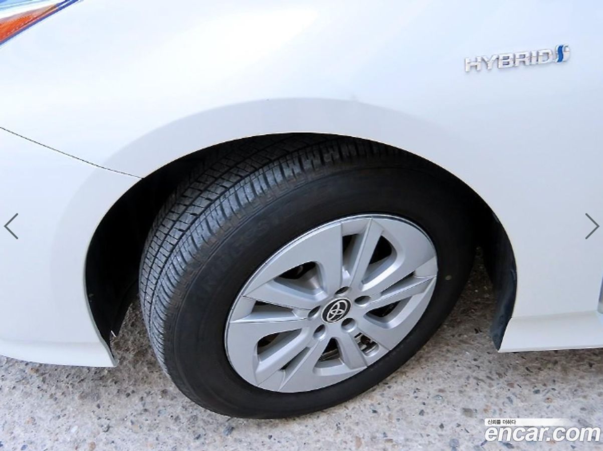 Toyota Prius Mk4