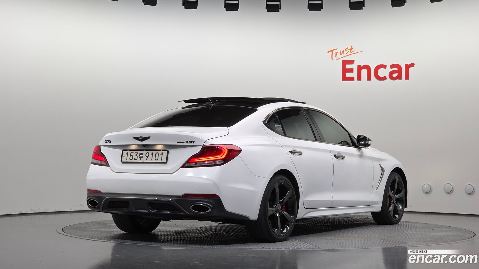 Genesis G70