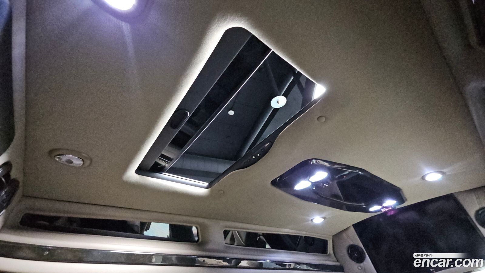 Chevrolet Express Van