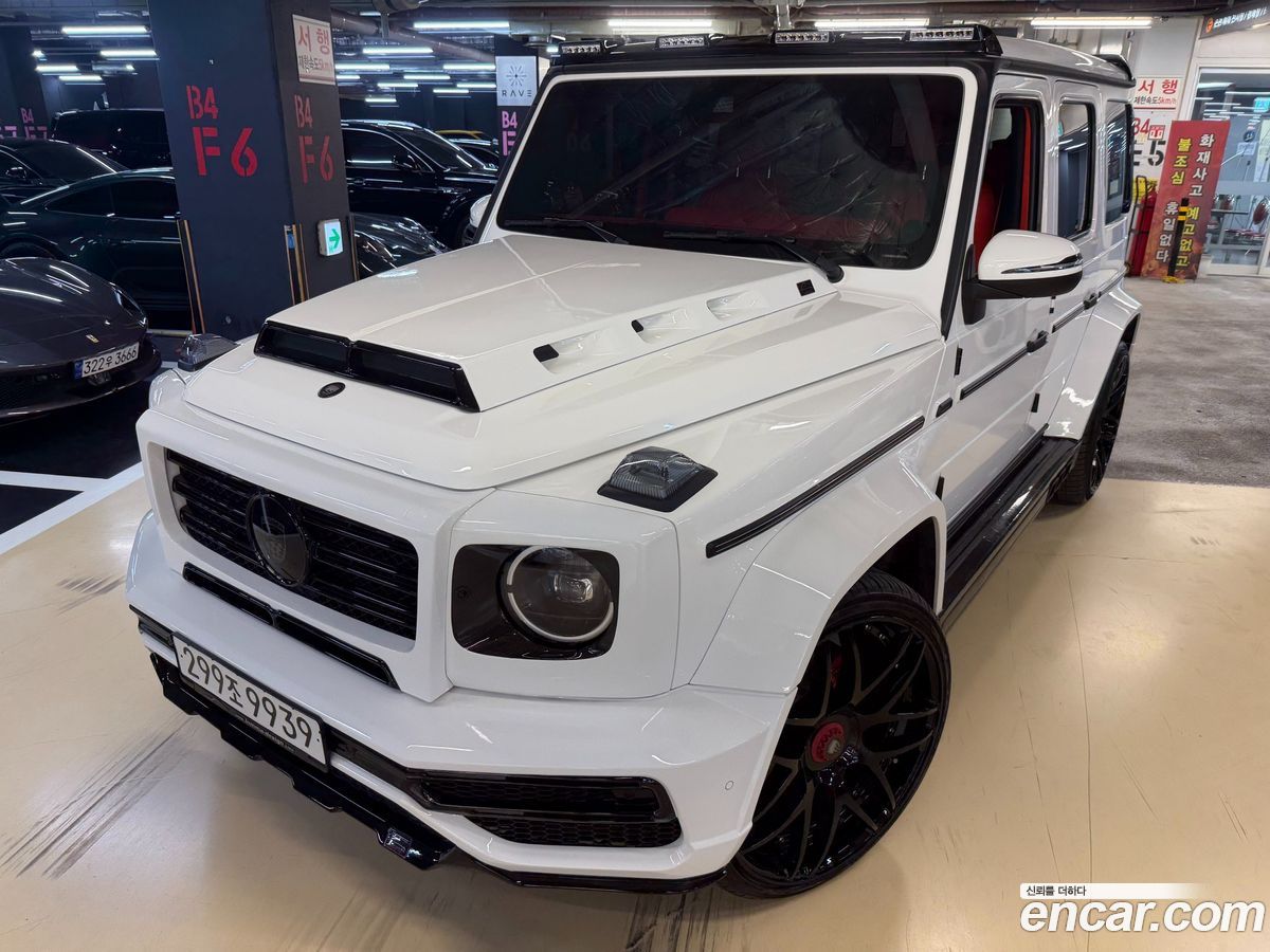 Mercedes-Benz G-Class