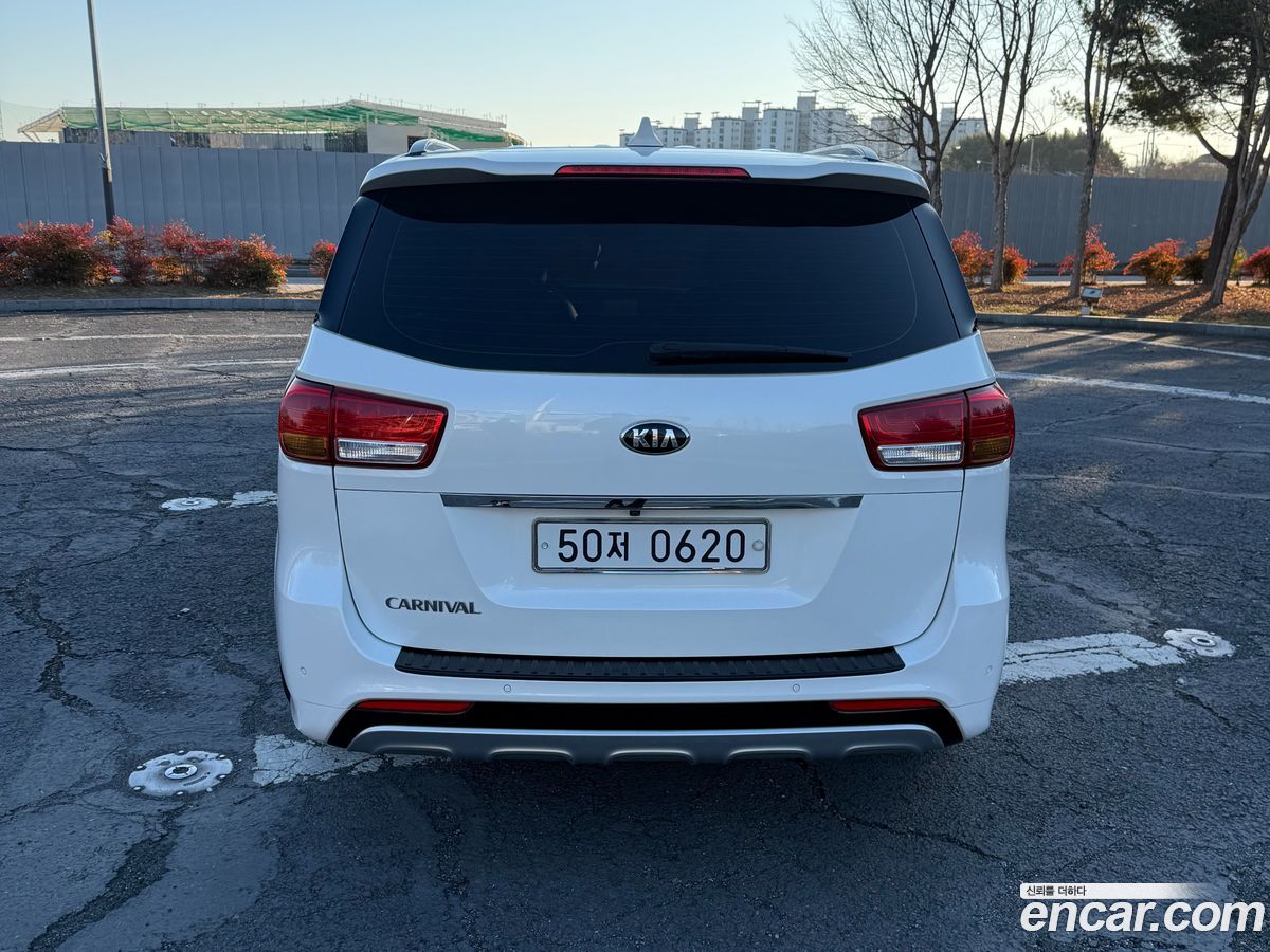 Kia Canival