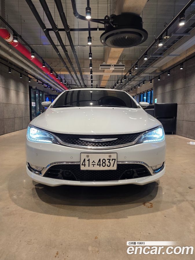 Chrysler 200 Mk2