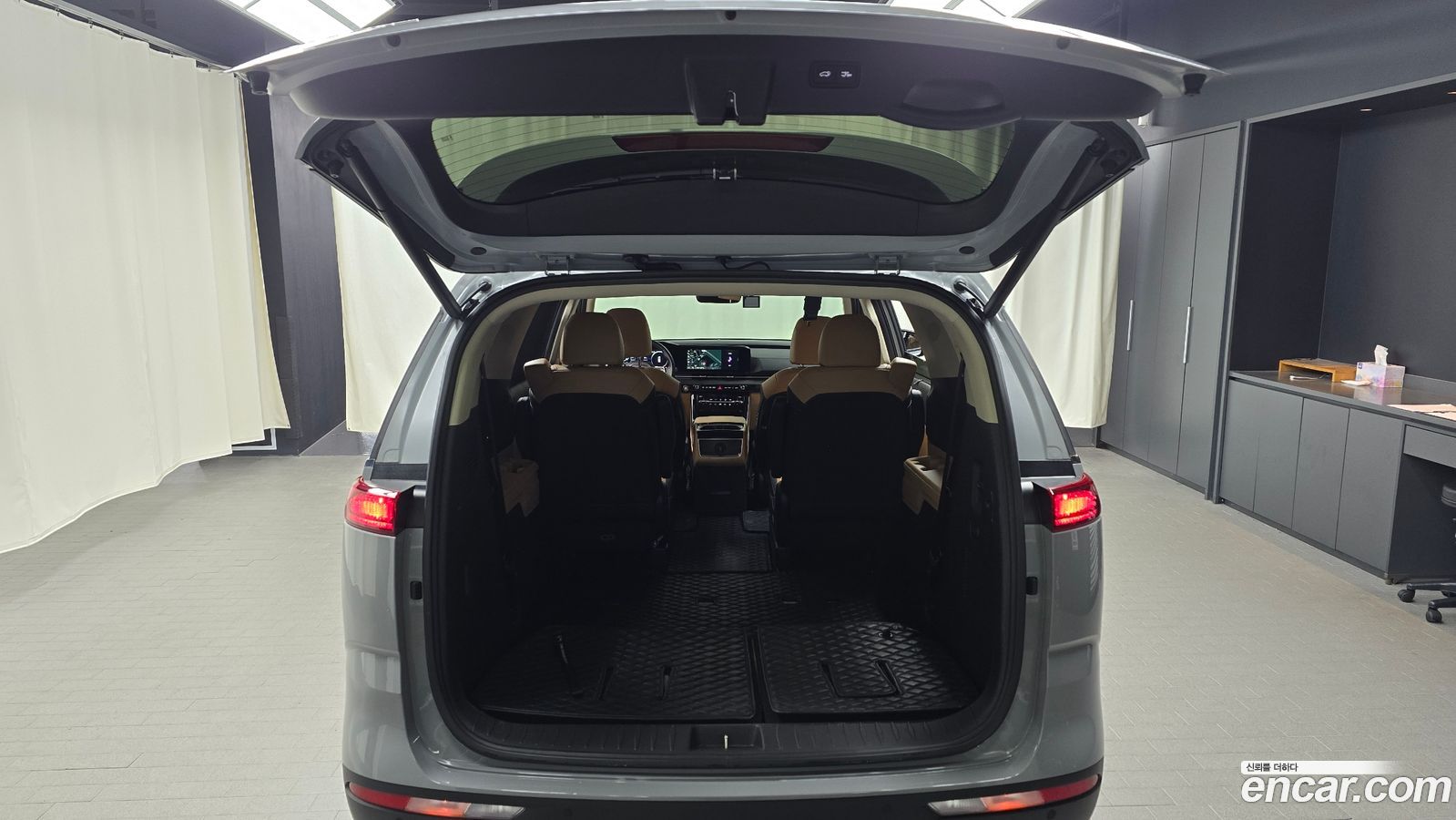 Kia Canival Mk4