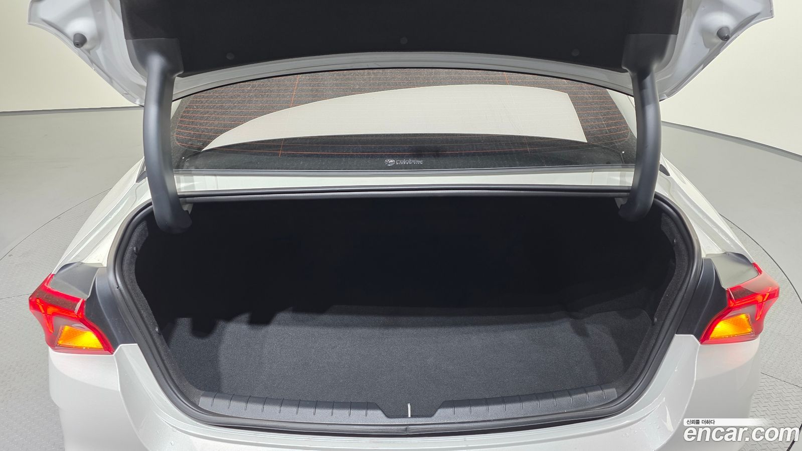 Kia K5 Mk3