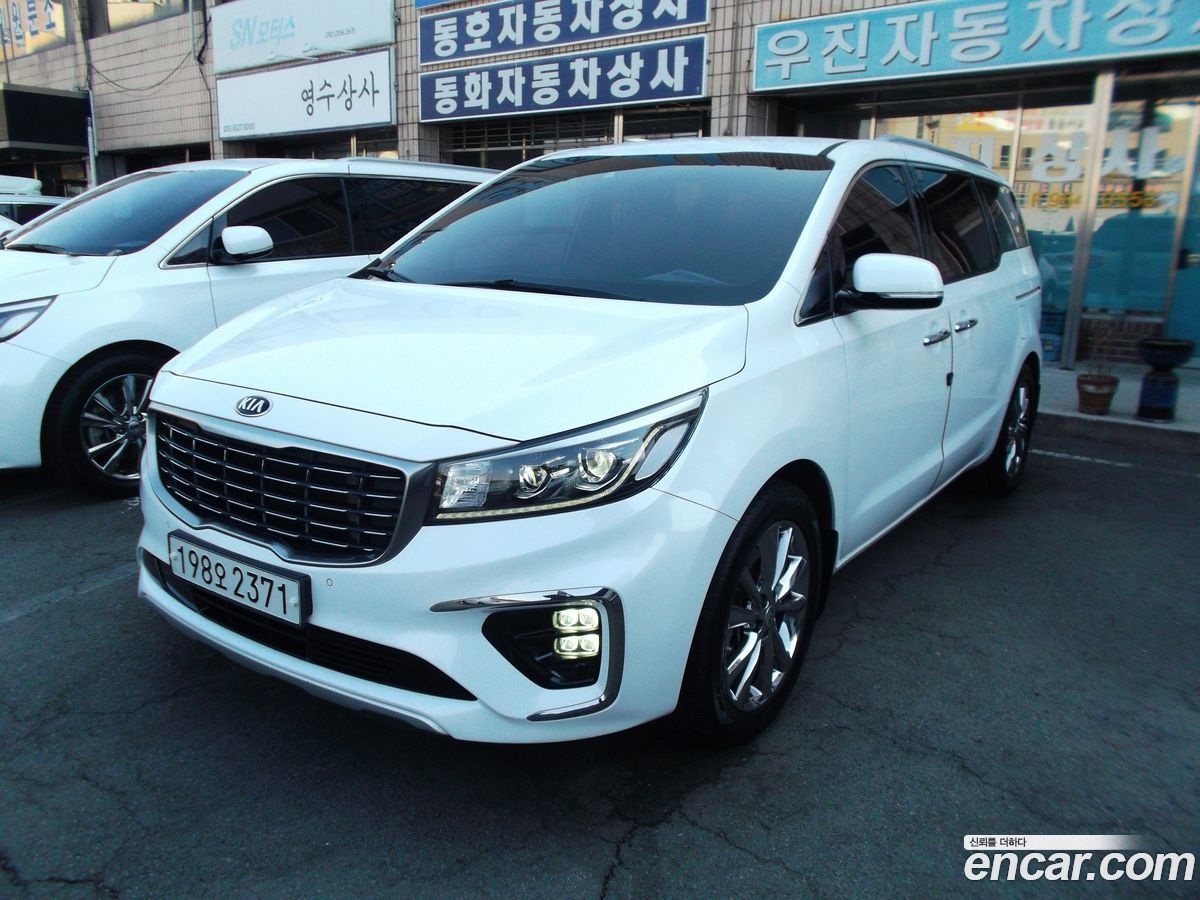 Kia Canival