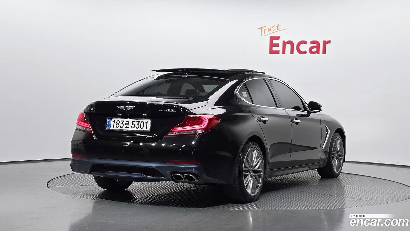 Genesis G70
