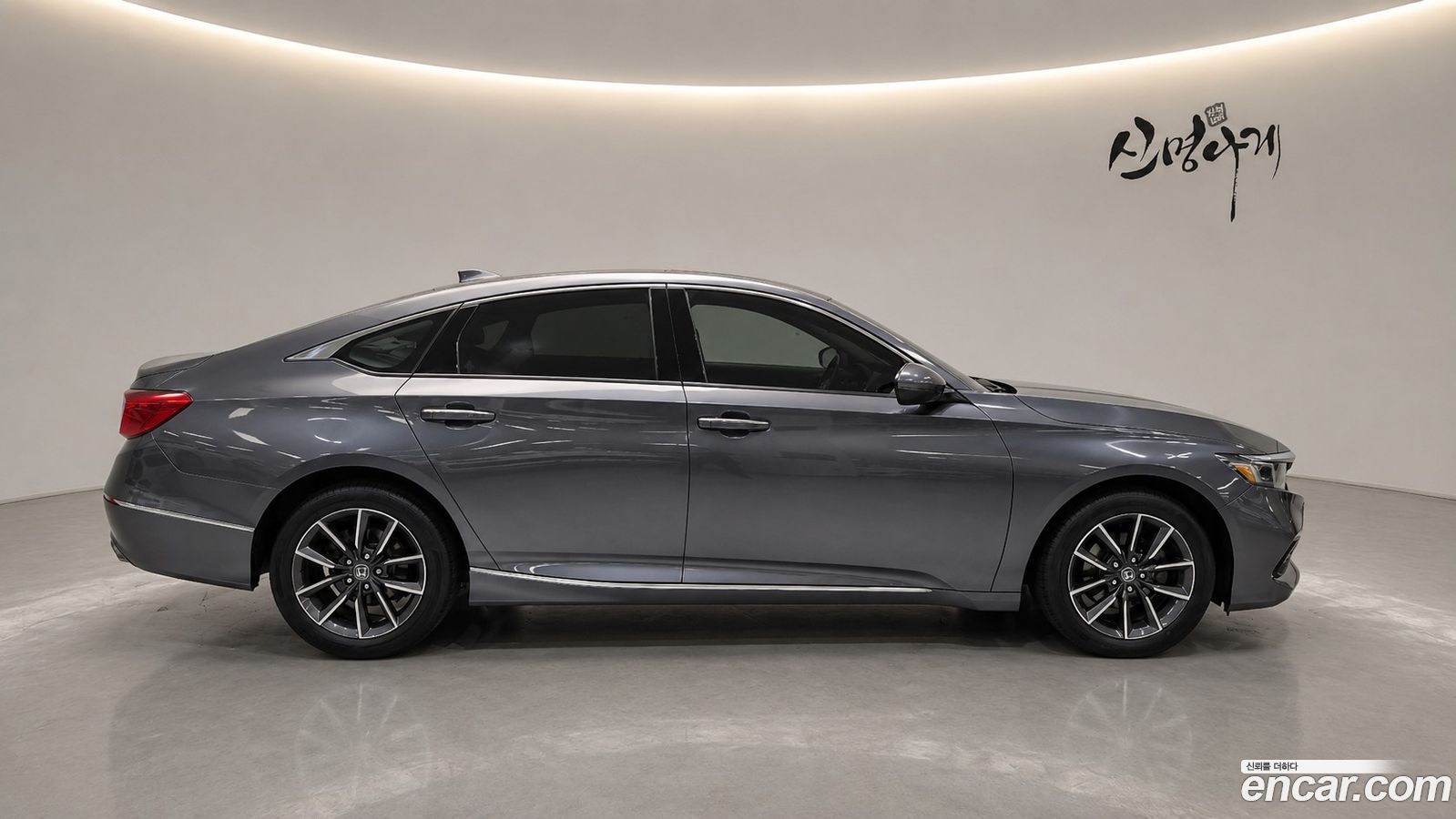 Honda Accord Mk10