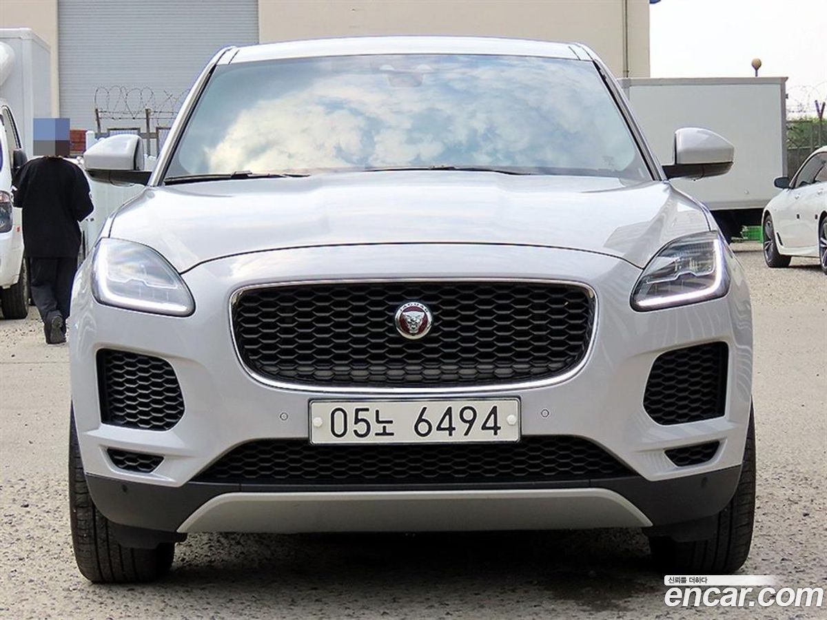 Jaguar E-PACE