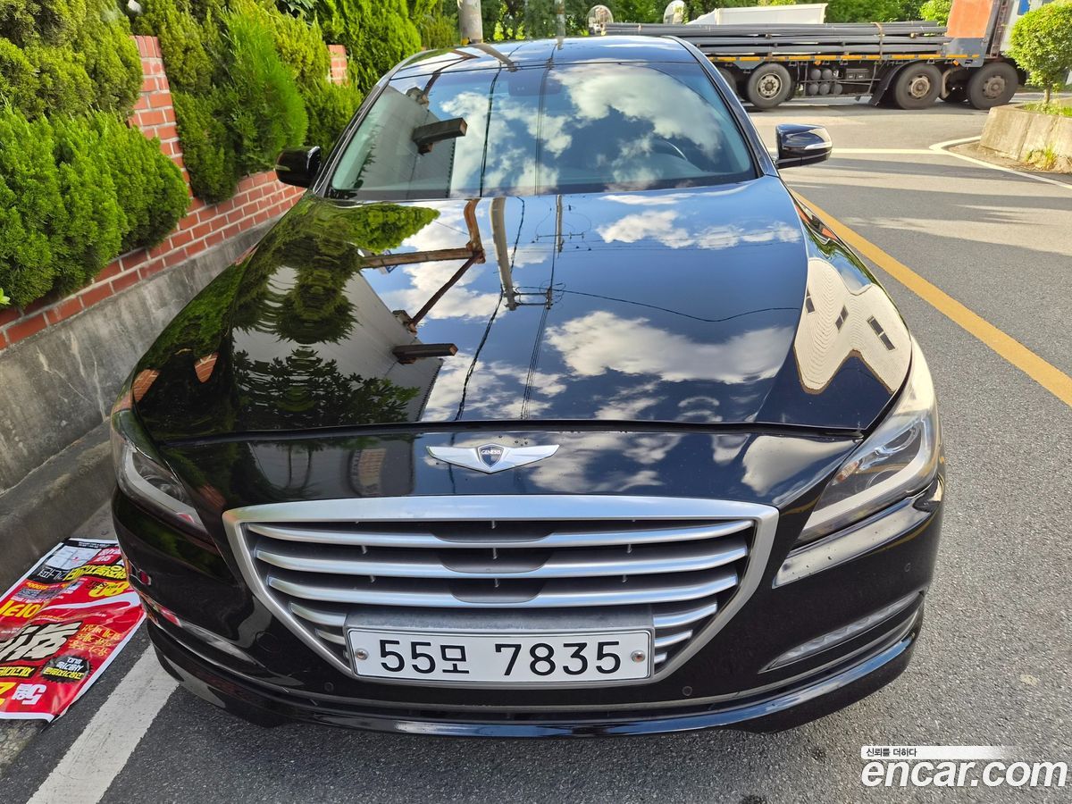 Hyundai Genesis