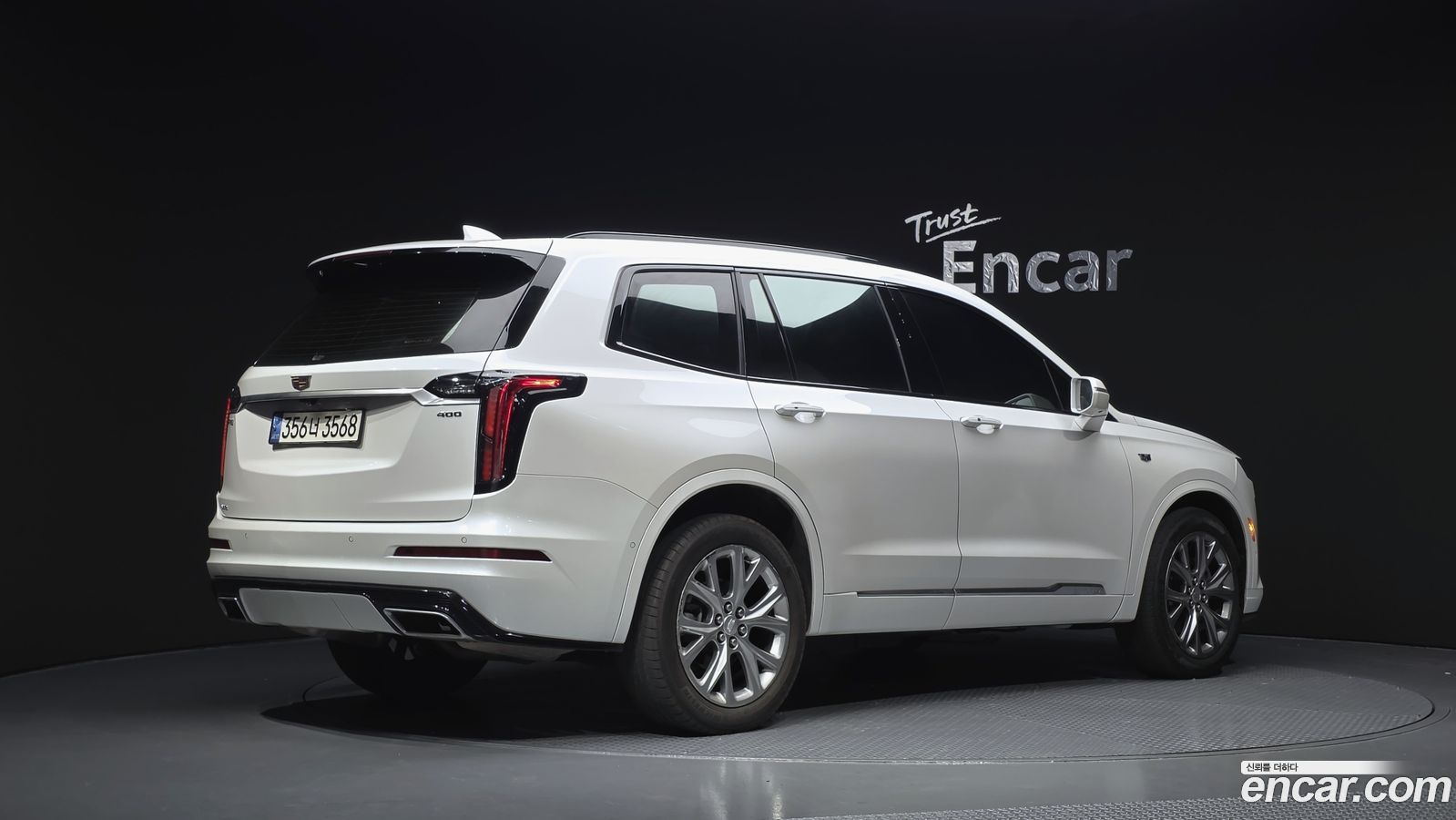 Cadillac XT6