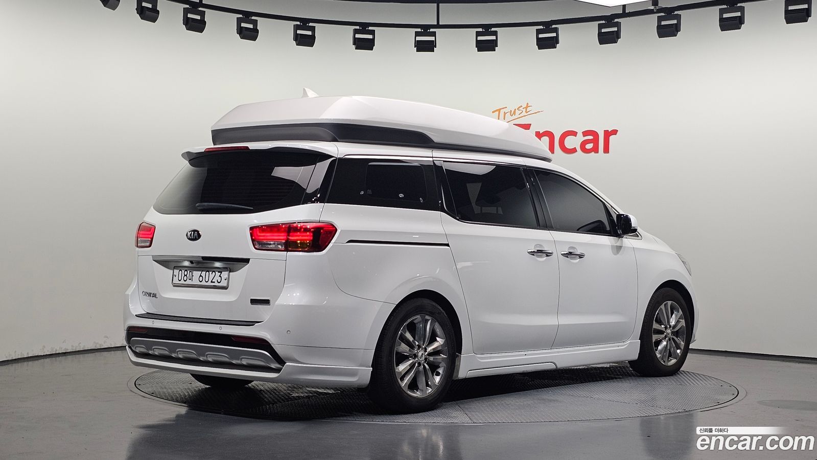 Kia Canival