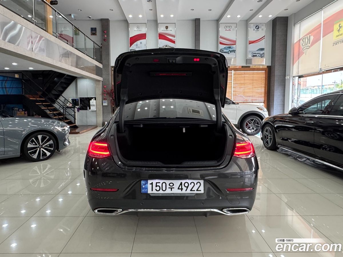 Mercedes-Benz CLS-Class