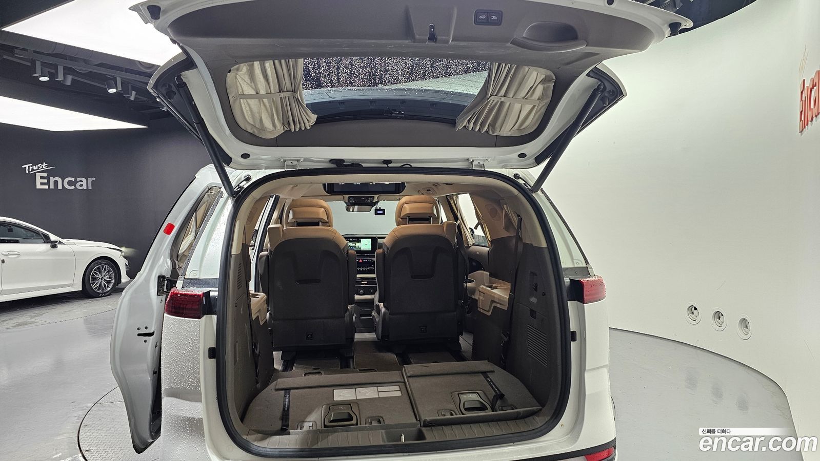 Kia Canival Mk4