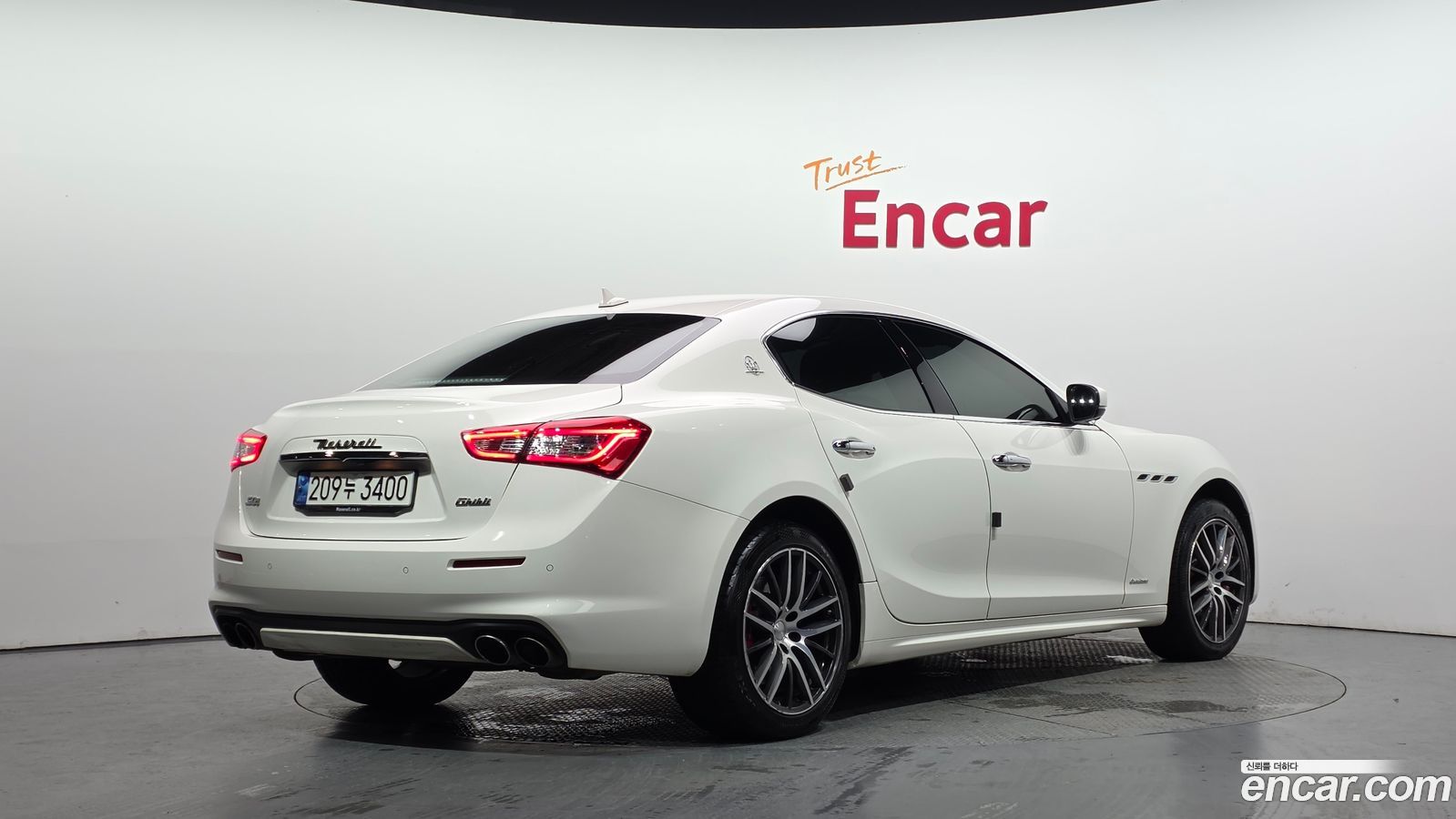 Maserati Ghibli