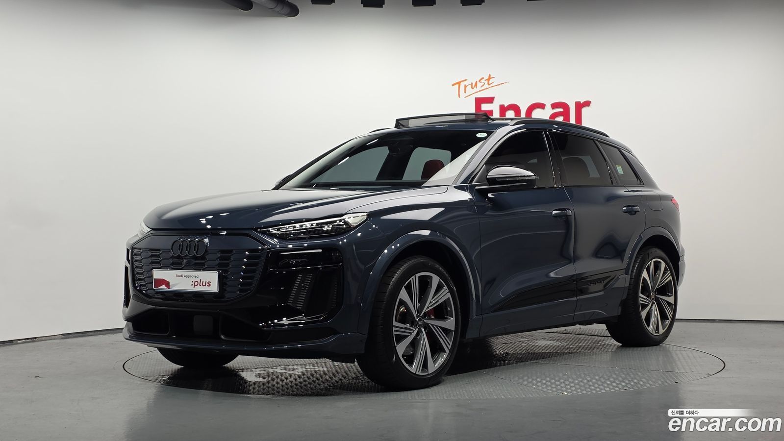 Audi SQ6 e-tron