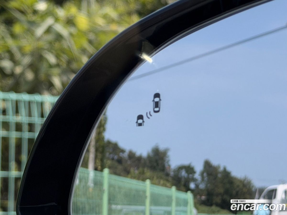 Genesis EQ900