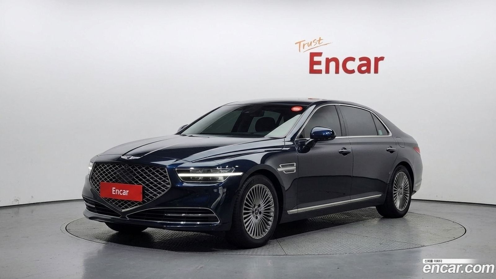Genesis G90