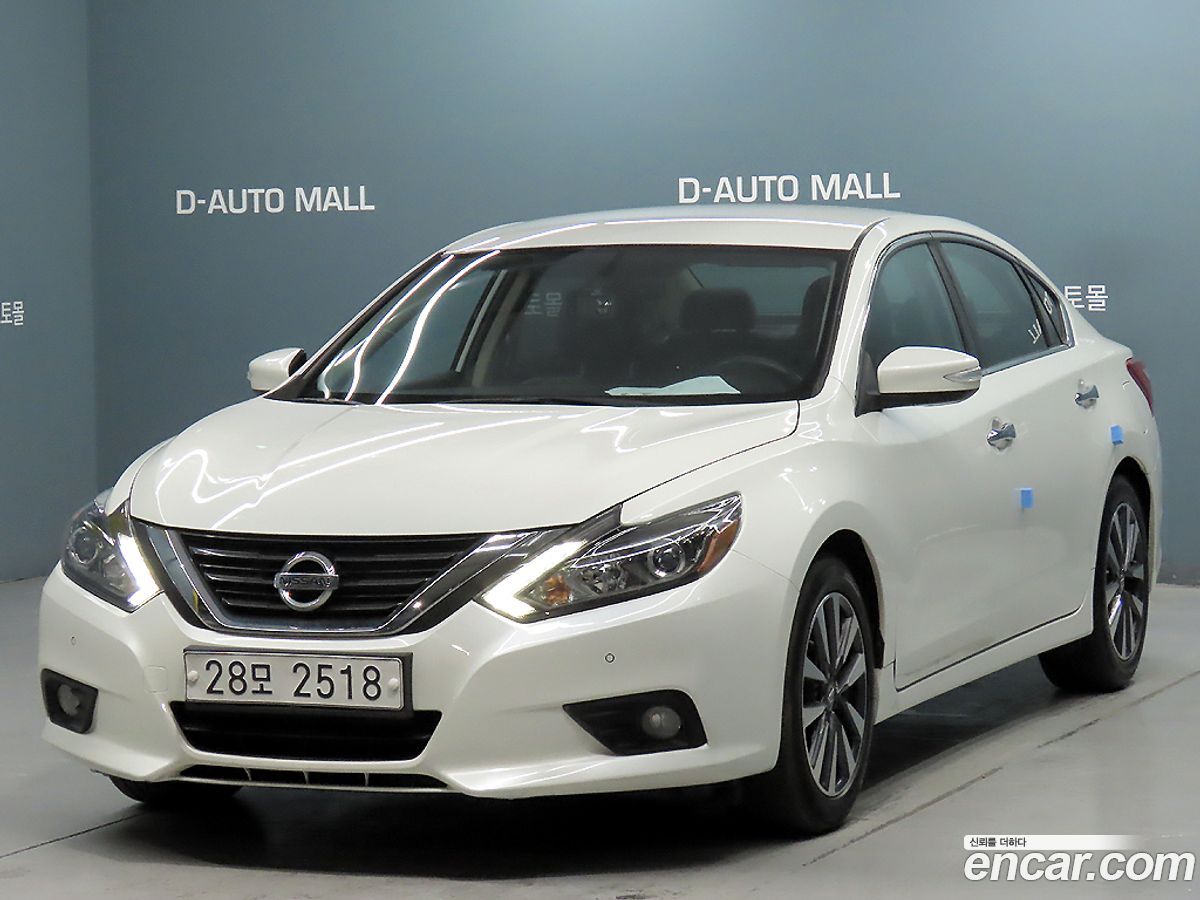 Nissan Altima
