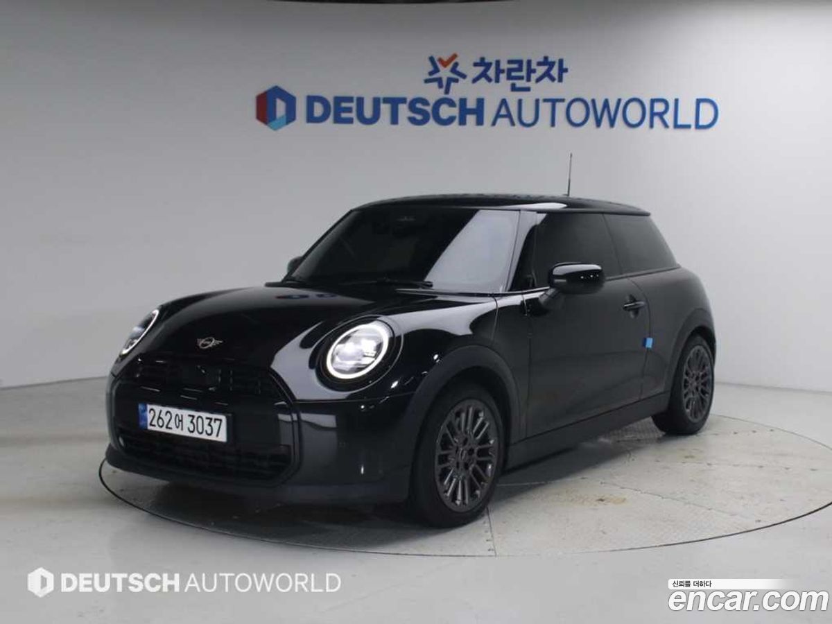 Mini Cooper Mk4