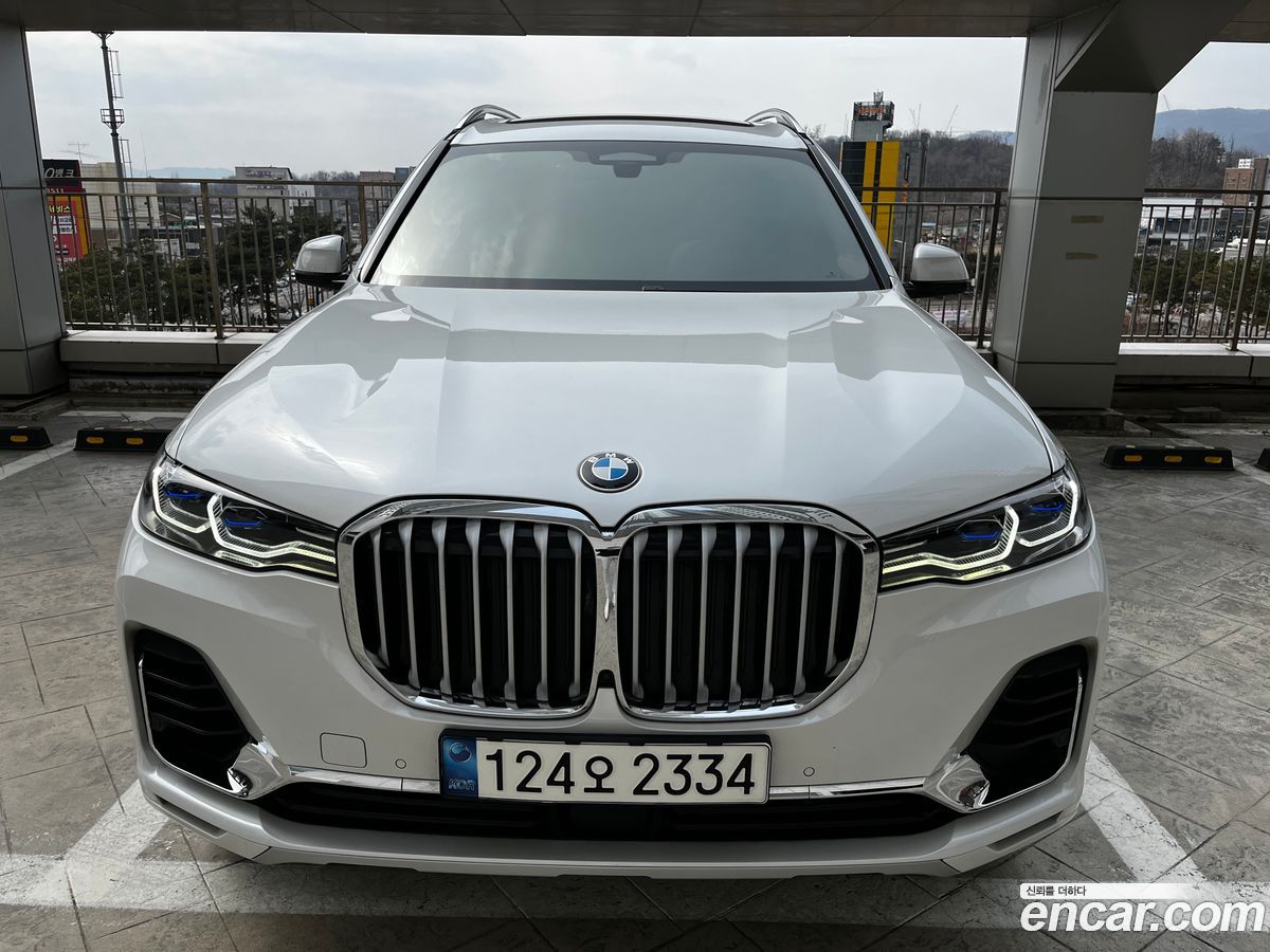BMW X7