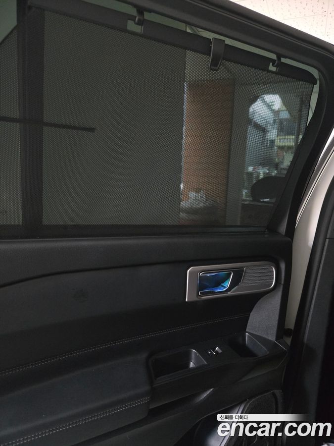 Ford Explorer Mk6