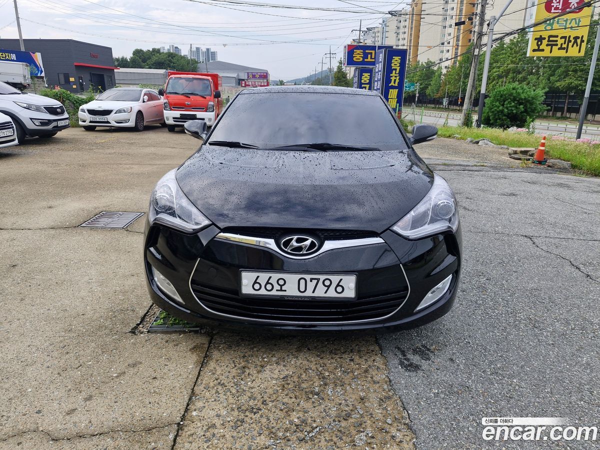 Hyundai Veloster