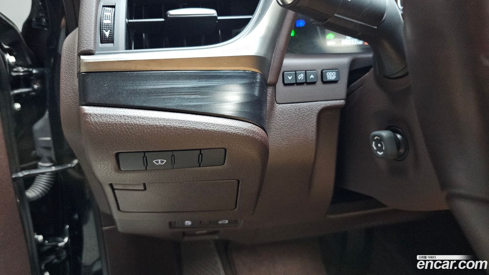 Lexus ES Mk7