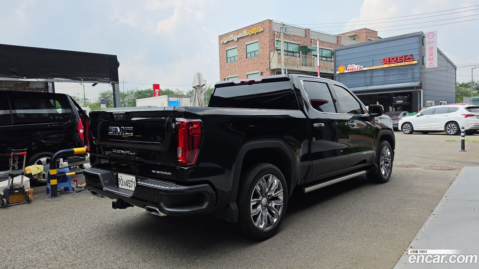 GMC Sierra